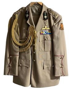 Uniform (45)
