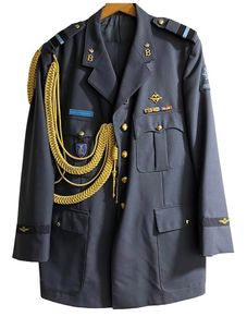 Uniform (35)