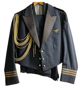 Uniform (42)